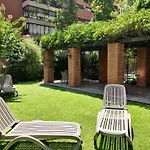 Enjoy The Comfort Of Our Home In Las Condes